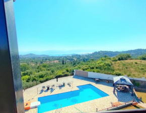 Heaven House with pool